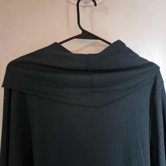 Womens Dress - Picture 5 of 13